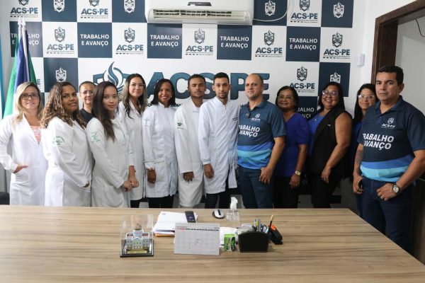 ACS-PE-realiza-acao-social-com-servicos-de-saude-e-informacoes-sobre-Imposto-de-Renda-para-socios-e-dependentes.jpg
