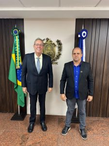 ACS/PE leva demandas da tropa ao presidente da ALEPE, Álvaro Porto